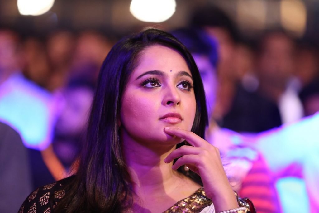 Actress Anushka Shetty To Quit Films