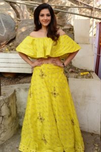 actress mehreen pirzada yellow dress latest photos 2018 14