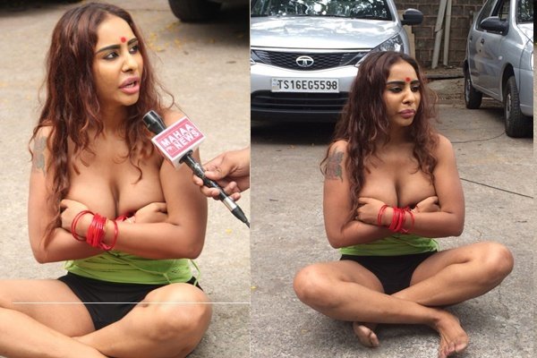 Actress Sri Reddy Goes Naked and Protests on Film Nagar Road