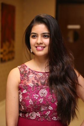 amritha aiyer latest photos at kasi movie pre release event 6