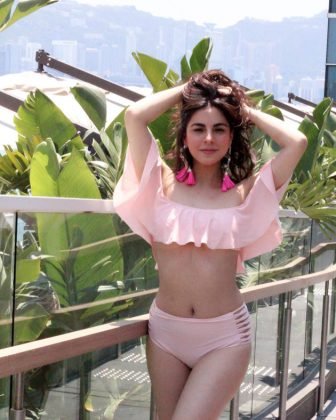 shraddha arya bikini photo shoot photos 4