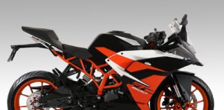 KTM RC 200 Black Colour