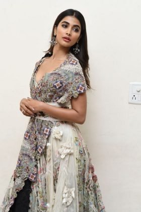 pooja hegde new photos at saakshyam movie audio launch southcolors 6