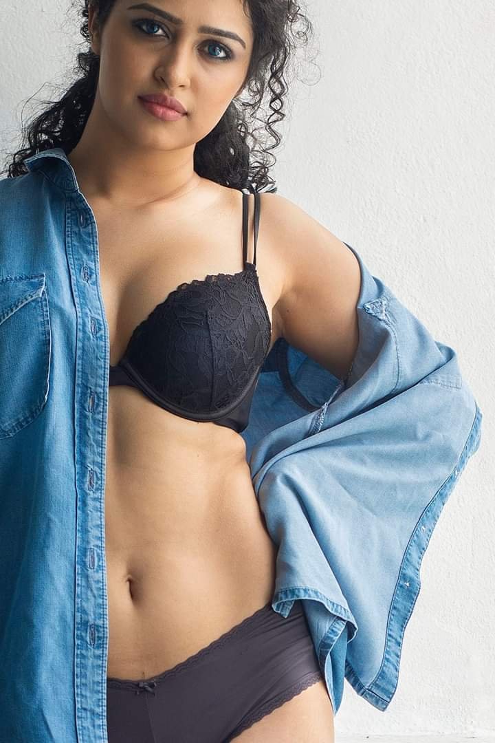 Actress Apsara Rani Photoshoot Stills 14
